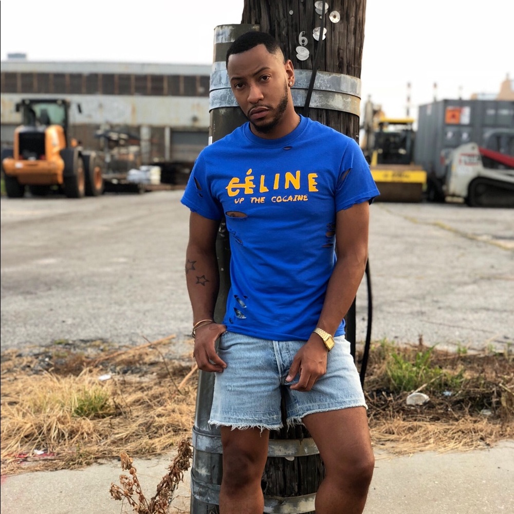 Lines vintage distressed tee